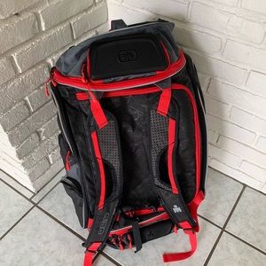 ironman ogio 9.0 duffel bolsa